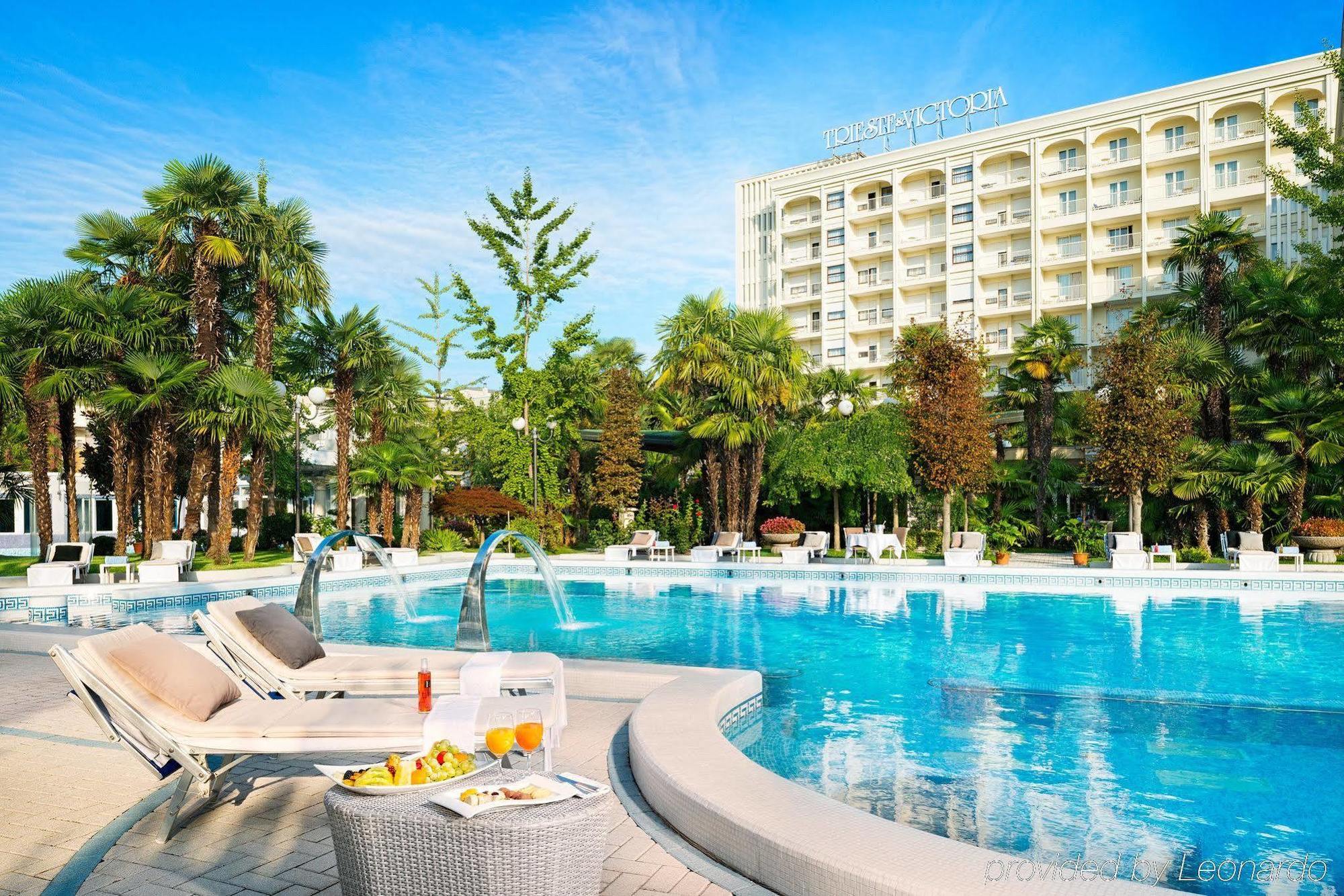 Отель Grand Trieste & Victoria 5*